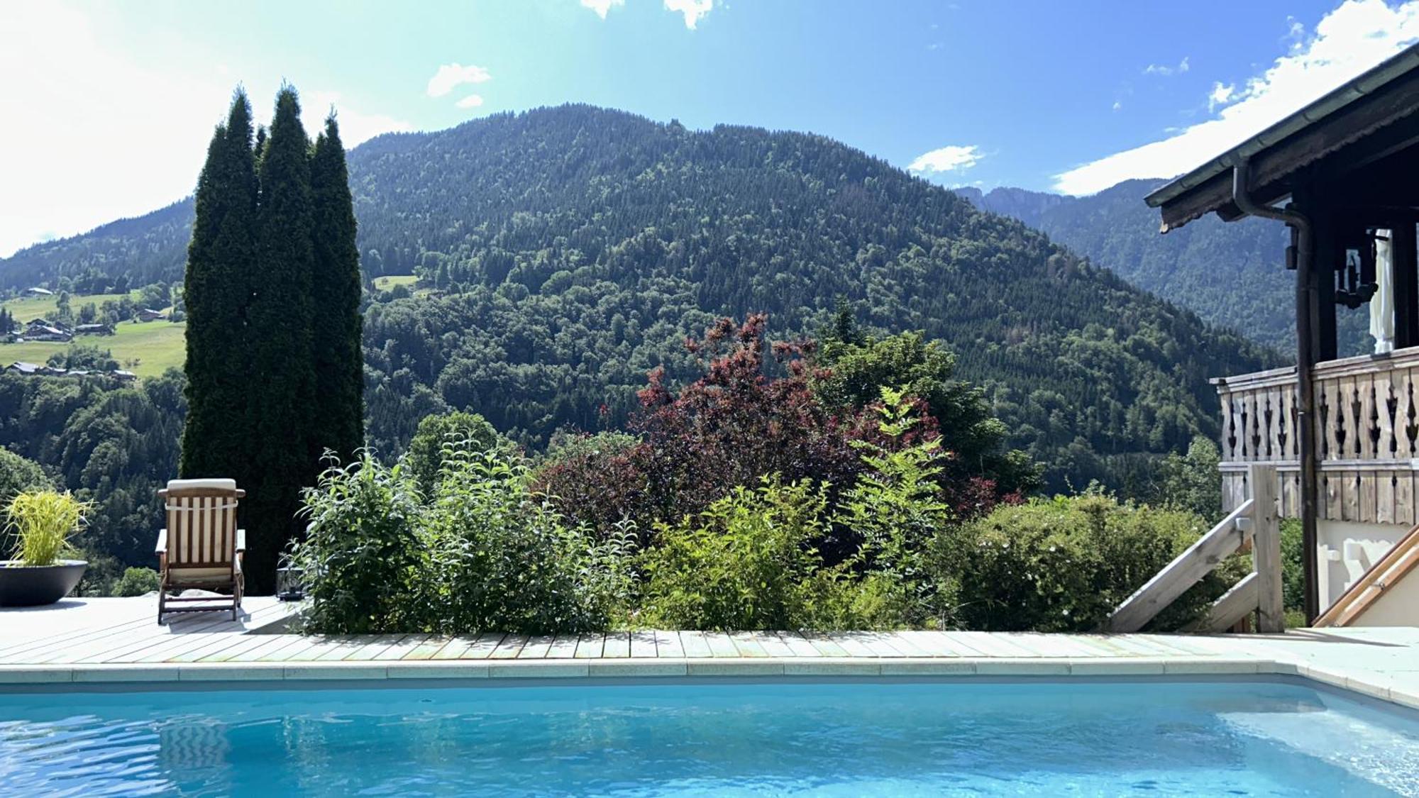 Le Biot L'Ours Blanc Lodge מראה חיצוני תמונה